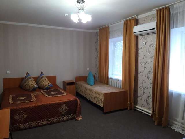 Мини-отель гостиница ИП Карасаева Zhänibek-3